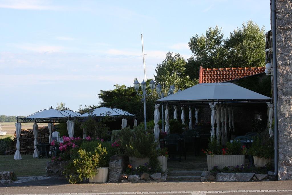 La Baie 호텔 Regnéville-sur-Mer 외부 사진